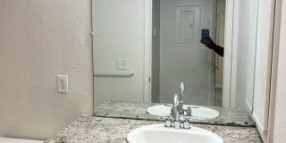 ** FOR SALE w/ FRI Agent ** TW4013 Gallery 12
