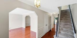 2852 YARN Court Gallery 5