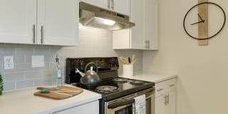 Sunfield Lakes Apartments Gallery 13