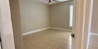 3831 BOWLINE Circle Gallery 11