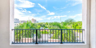 Gables Grand Plaza Apartments Gallery 43