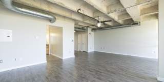 230 West Alabama Apartments Gallery 23