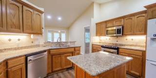 Charming 3 bedroom, 2 bathroom located in the picturesque Hot Springs Village Gallery 7