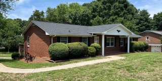 Spacious 4-Bedroom 3-Bathroom Brick Home in Arcadia Area Gallery 1