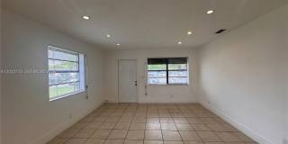 407 NW 7th Ct Gallery 13