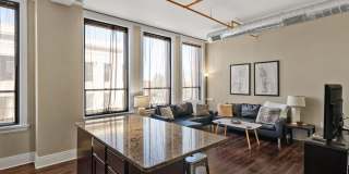 5&15 Apartments Gallery 38