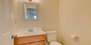 Roomy Remodeled  Kirkland Condo Gallery 14