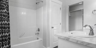 219 West Silver Springs Drive Gallery 23