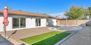 2333 E Paradise Drive Gallery 3