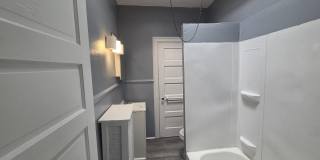 302 W LOUDEN Street Gallery 19