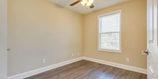 For Rent — Modern Duplex Near Historic Jonesborough Gallery 15