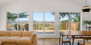 Mid-Century Modern Three Bedroom in Happy Valley! Mid-Century Modern Three Bedroom in Happy Valley! Gallery 6