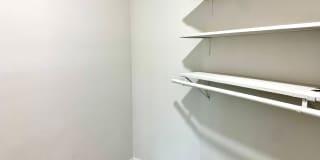 URBI 1 LLC | 2724 Abbot Kinney Blvd Gallery 86