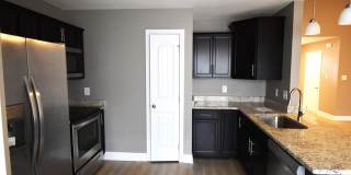 3 Bedroom Pet Friendly Home For Rent in Chalet Hills! Gallery 21