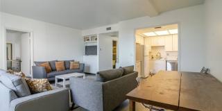 321 S San Vicente Boulevard Gallery 11