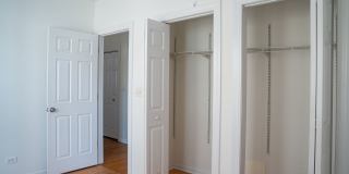 North Lincoln Square - 2 Bed / 1 Bath - In Unit Laundry Gallery 7