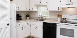 Blacksburg, 3 BR / 2 BA Available August 20 Gallery 4