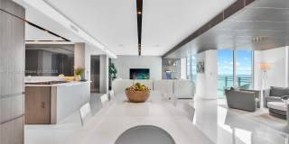 3535 S Ocean Drive Gallery 21