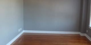 3115 West Foster Avenue Gallery 3