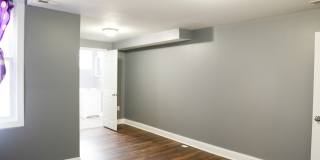 1628 Division St Gallery 12