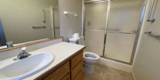 3 bedroom house with garage Gallery 13
