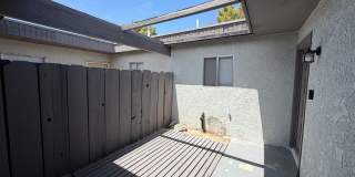 NICE HOME IN TOWN! Gallery 4