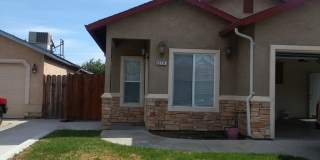 Huge 4-Bedroom Single Story Home with 2 Weeks Free Rent Gallery 1