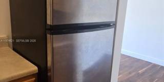 8430 Harding Ave Gallery 21