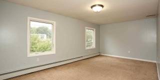 44 Chamberlain Avenue 2nd Floor Gallery 13