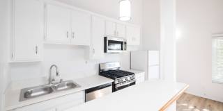 5708 Tujunga Ave. Gallery 5