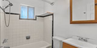 1415 Adelaide Gallery 5