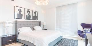 1150 102nd St Gallery 21