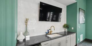 Ascend at Woodlands Gallery 47