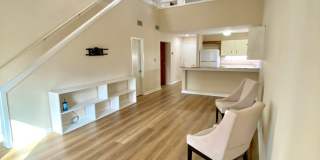 Townhome Style Loft Condo Gated Marina Community + Utilities Included! Gallery 8