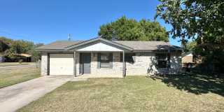 Price Drop! Viewable Now! Pets Accepted! Gallery 1