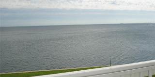 5248 BEACH Drive SE Gallery 21