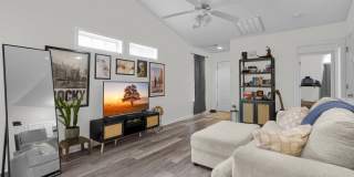 3825 Elizabeth Avenue Gallery 4