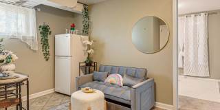 5929 CAMBERLY Avenue Gallery 1