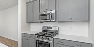 15741 Country House St Gallery 5