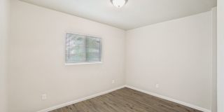 NEWLY-REMODELED 3-BEDROOM HOME IN HERITAGE SUBDIVISION Gallery 15