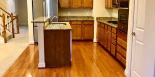 21697 LOGANBERRY Terrace Gallery 3