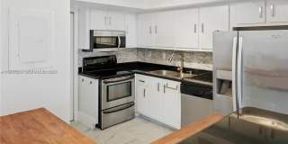 1420 Brickell Bay Dr Gallery 4