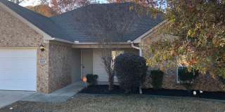 327 Autumn Dr., Benton AR 72015 - Nice 4br 2ba w/fenced yard just off Gattin Rd. Gallery 1