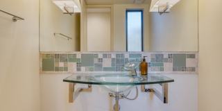 10775 E Sunnyside Dr Gallery 24