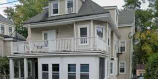 7 Oak Square Avenue Gallery 1