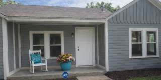 COMING SOON - NEWLY RENOVATION - CHARMING 3/2 Gallery 1