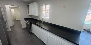 Charming 6-Bedroom Pool Home in Prime Tempe Location Gallery 15