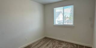 Gorgeous newer townhome in SE Bend! Gallery 24