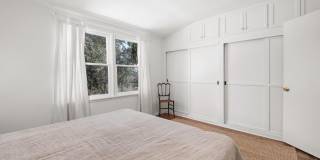 Fully Furnished: 3 bed/ 2 Bath Mid-Century Home w/views of Griffith Observatory in the Hollywood Hills! Gallery 31