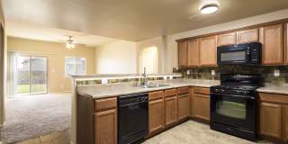Cozy 3 Bedroom home in Socorro with Refrigerated Air! Gallery 7